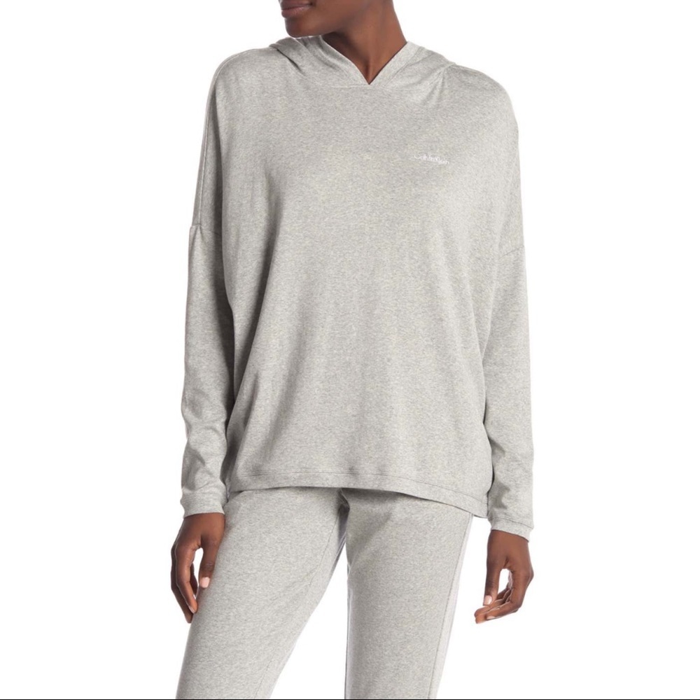 CALVIN KLEIN $68 Long Sleeve Logo Hoodie Grey